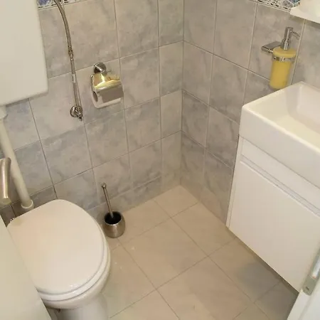 In With Terrace, Air Conditioning, Wifi, Washing Machine Appartement