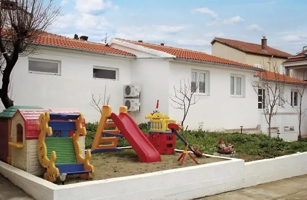 In With Terrace, Air Conditioning, Wifi, Washing Machine *