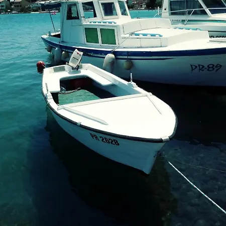 In With Terrace, Air Conditioning, Wifi, Washing Machine