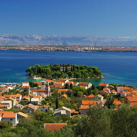 In With Terrace, Air Conditioning, Wifi, Washing Machine *