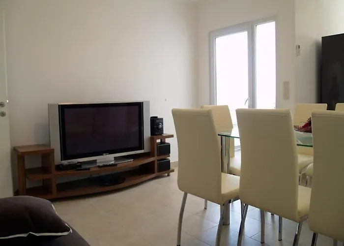 In With Terrace, Air Conditioning, Wifi, Washing Machine * Preko